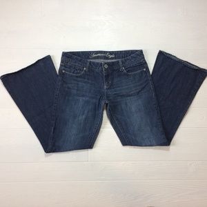 ❤️AE Real Flare Women's Jeans Size 8R Inseam 30.5"